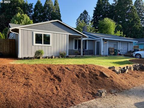 1760 SE Sussex Ct, Hillsboro, OR 97123