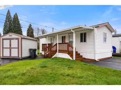 7911 SE Lupine St, Milwaukie, OR 97267