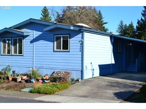 924 SW Fox Pl, Troutdale, OR 97060