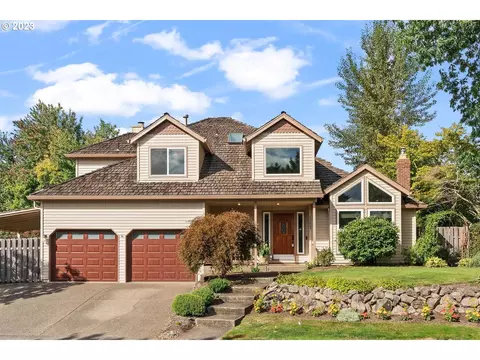 12623 SEasthampton St, Clackamas, OR 97015