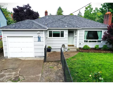 190 23rd St NE, Salem, OR 97301