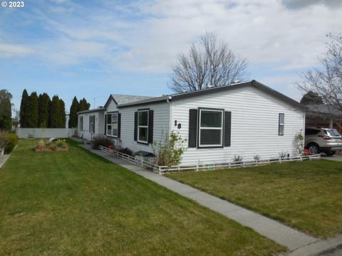 910 Cowl St #18, Milton Freewater, OR 97862