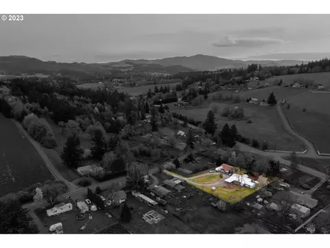 26660 Rowell Hill Rd, Sweet Home, OR 97386