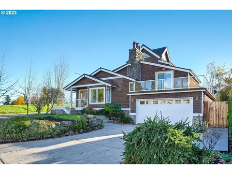 15125 SE Aston Loop, Portland, OR 97236