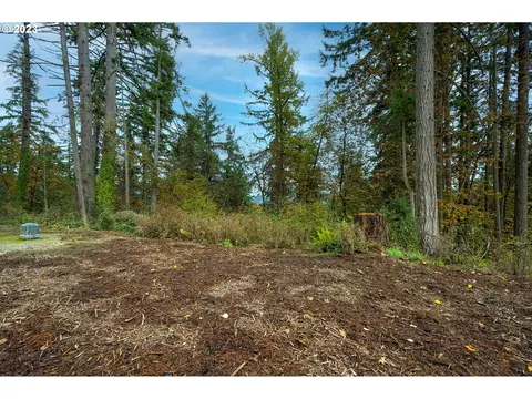 2639 Cupola Dr #12, Eugene, OR 97403 photo 3