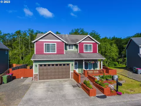 1083 Nautical Dr, Hammond, OR 97121