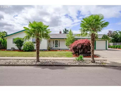 4654 Ivory Way NE, Salem, OR 97305