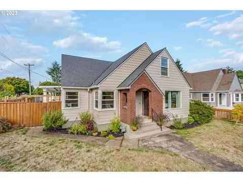 4927 SE 52nd Ave, Portland, OR 97206