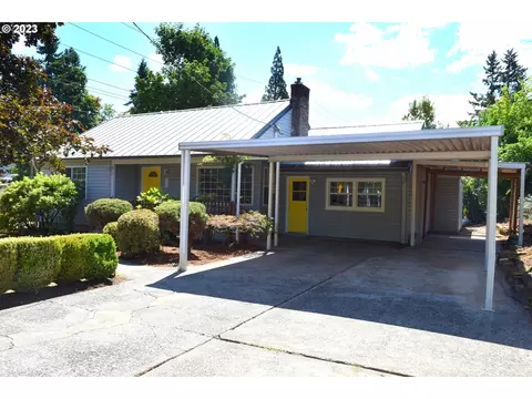 110 Park Dr, Oregon City, OR 97045
