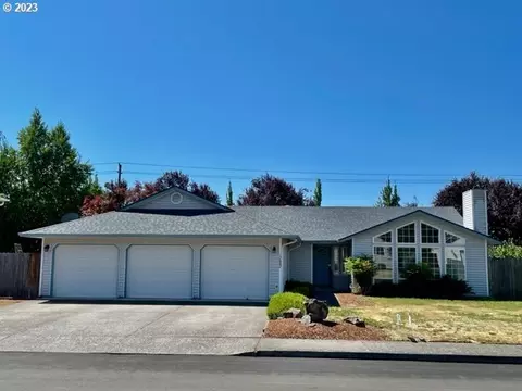 12002 NW 19th Ct, Vancouver, WA 98685