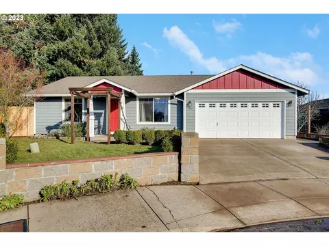 1002 Serendipity St, Salem, OR 97317
