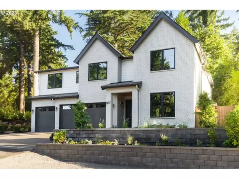 807 Ellis Ave, Lake Oswego, OR 97034