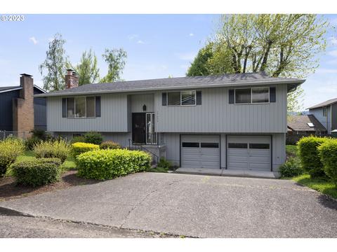 17633 SE Crystal Ln, Milwaukie, OR 97267