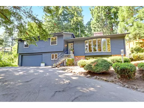 4541 SW Fairhaven Dr, Portland, OR 97221