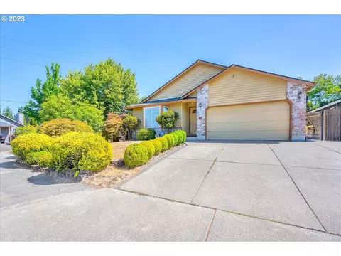 452 SE 73rd Ave, Hillsboro, OR 97123