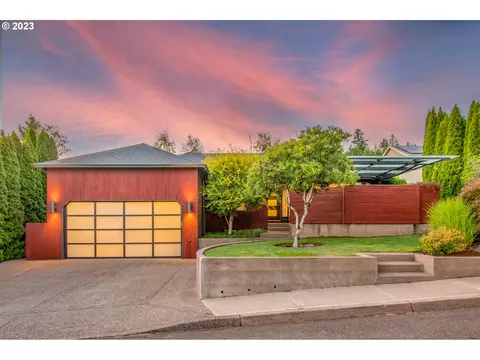 9359 SE Levern Ln, Happy Valley, OR 97086