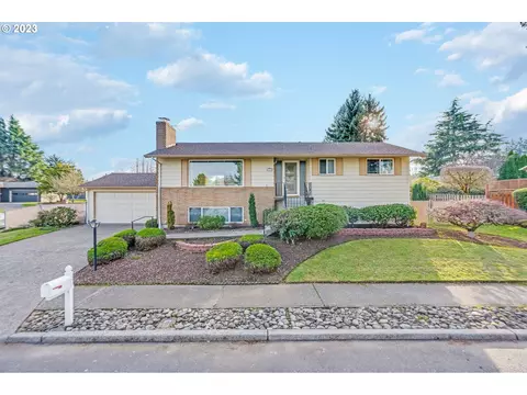 13730 NE Beech St, Portland, OR 97230
