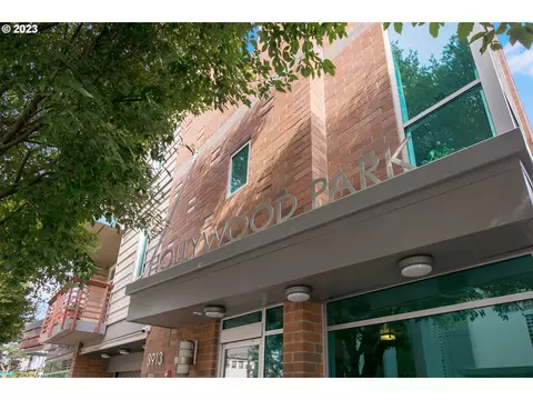 3913 NE Hancock St, Portland, OR 97212