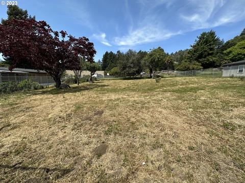 E Benham Ln, Brookings, OR 97415