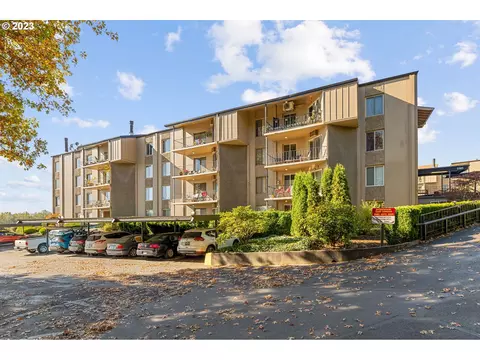 5585 Evergreen Blvd #5205, Vancouver, WA 98661