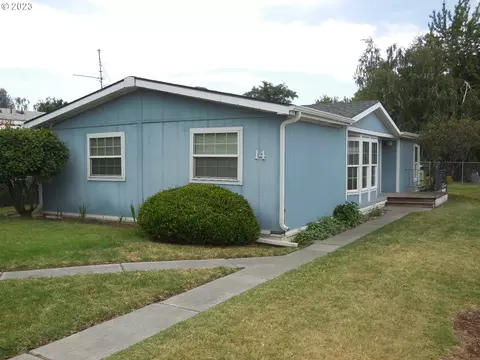 617 NW 8th Ave #14, Milton Freewater, OR 97862