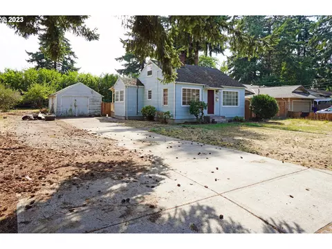 13824 SE Rhone St, Portland, OR 97236