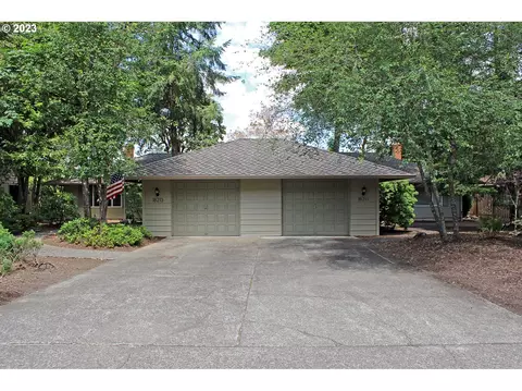 18211 Indian Creek Dr, Lake Oswego, OR 97035