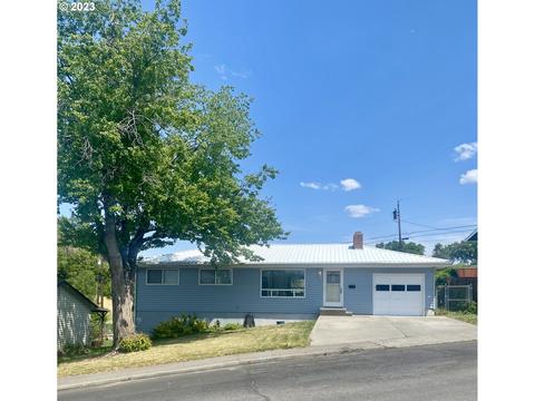 920 SW 33rd St, Pendleton, OR 97801