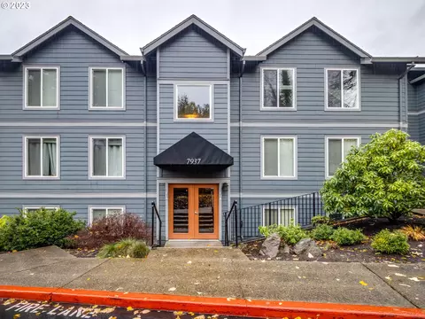 7937 SW 40th Ave #F, Portland, OR 97219