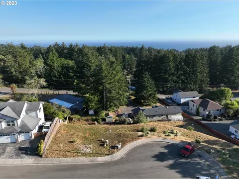 0000 Vista Lot 35 Ct, Brookings, OR 97415