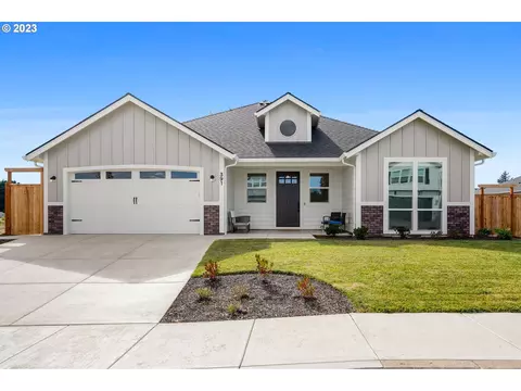 391 NW Coast Mountain Dr, Dallas, OR 97338