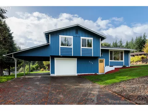 775 SW Belair Dr, Clatskanie, OR 97016