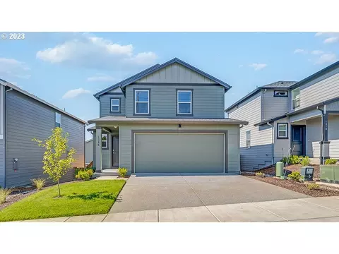 1306 W Larsen Dr, La Center, WA 98629