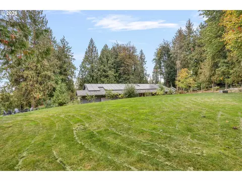 Exterior - 12653 NE Cedarbrook Rd, Aurora, OR 97002 photo 7 of 11