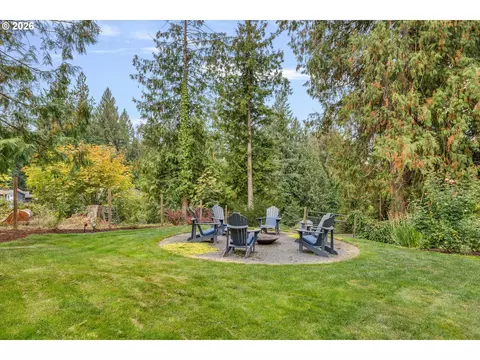 Exterior - 12653 NE Cedarbrook Rd, Aurora, OR 97002 photo 6 of 11
