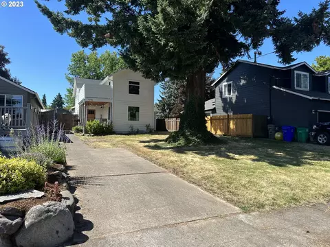 4740 NE Campaign St, Portland, OR 97218