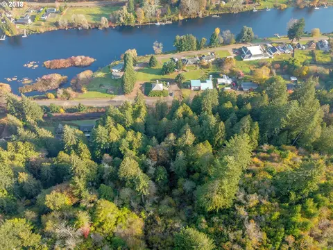 Hwy 36, Mapleton, OR 97453