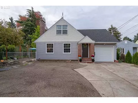 2020 Market St NE, Salem, OR 97301
