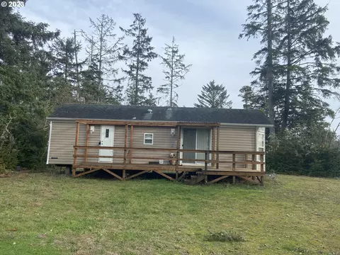 25400 R Ln, Ocean Park, WA 98640
