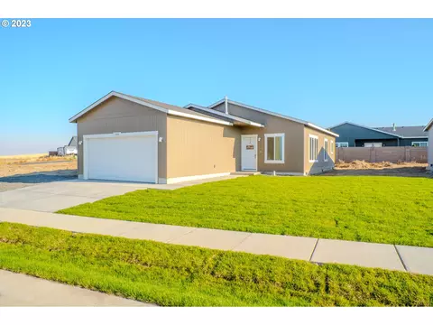 300 Rosalynn Dr, Stanfield, OR 97875