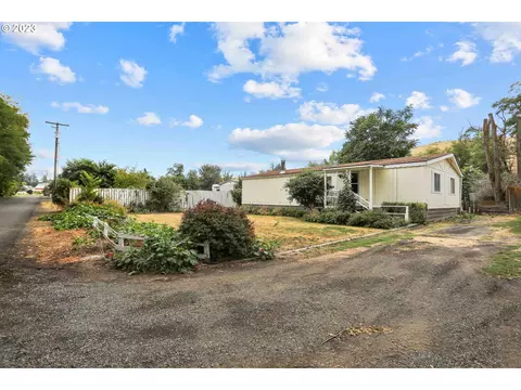 512 Sandon St, Wasco, OR 97065