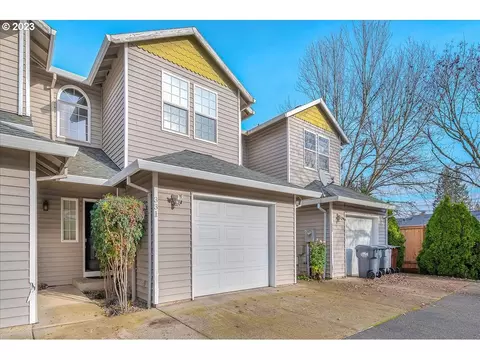 331 SE Brookwood Ave, Hillsboro, OR 97123
