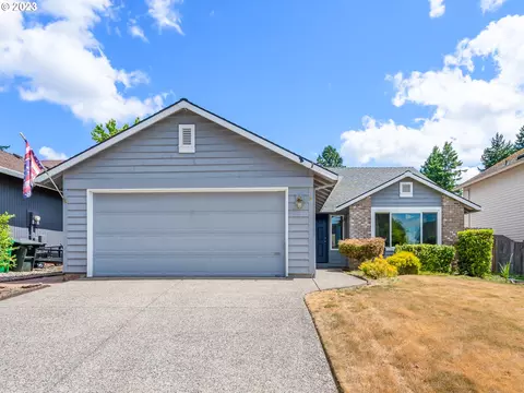 12129 SW Anton Dr, Tigard, OR 97223