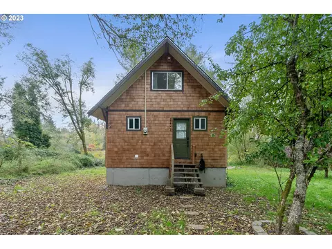 82304 Roberta Rd, Seaside, OR 97138