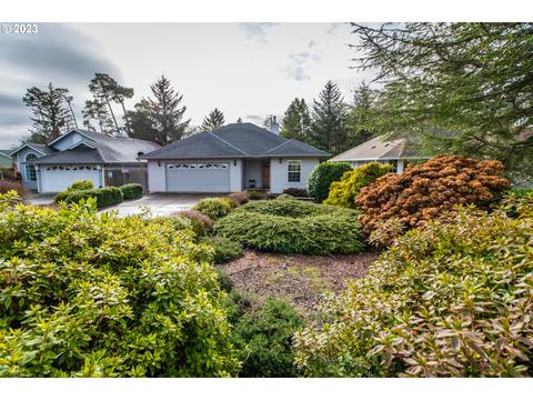 930 8th St, Florence, OR 97439 photo 1