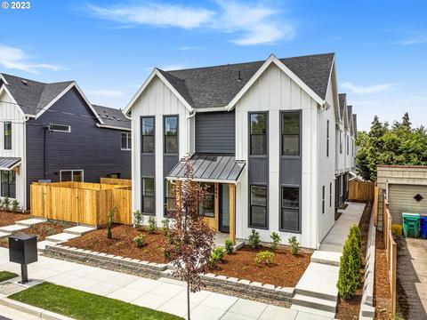 3857 SE 28th Ave #6, Portland, OR 97202