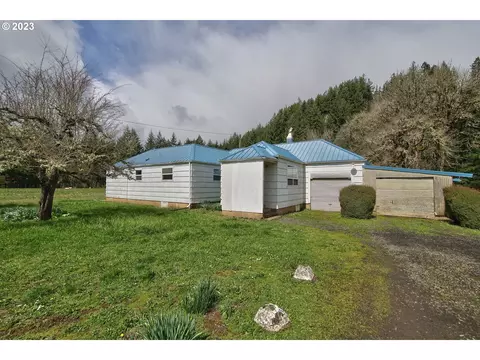 26375 Salmon River Hwy, Willamina, OR 97396