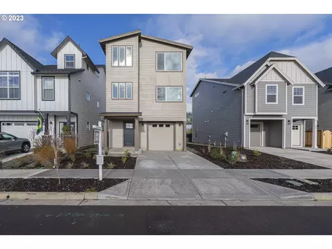 171 W Barbaras Way, Newberg, OR 97132