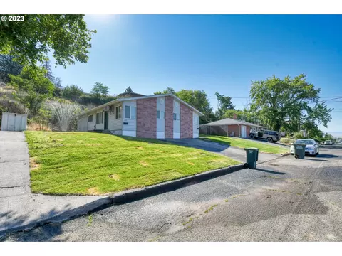 824 NW 5th St, Pendleton, OR 97801