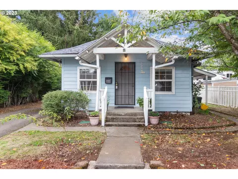 5122 SE 58th Ave, Portland, OR 97206